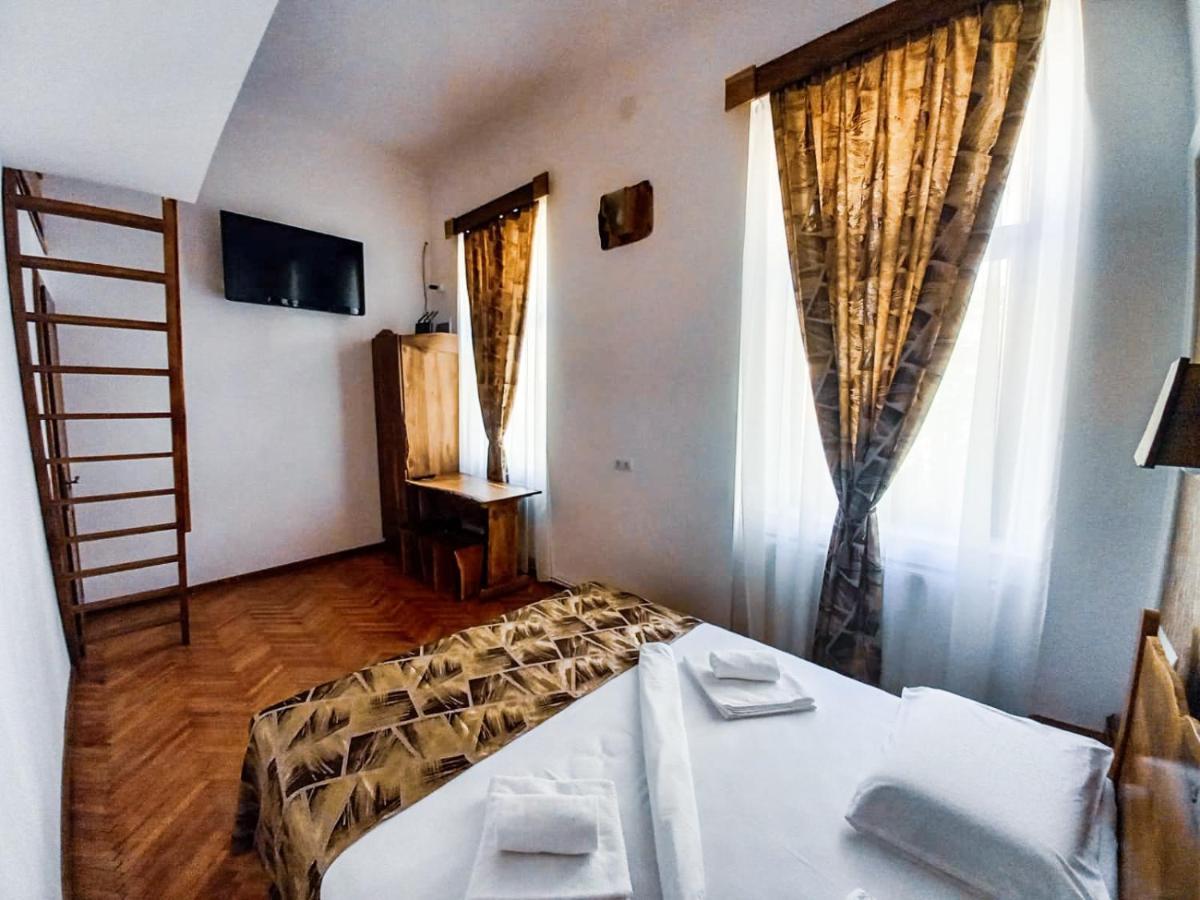 History Apartments Piata Mare Sibiu Habitación foto